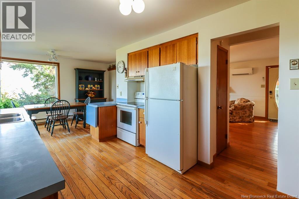 253 Bay Crescent Drive, Saint John, New Brunswick  E2M 6M1 - Photo 16 - NB128411