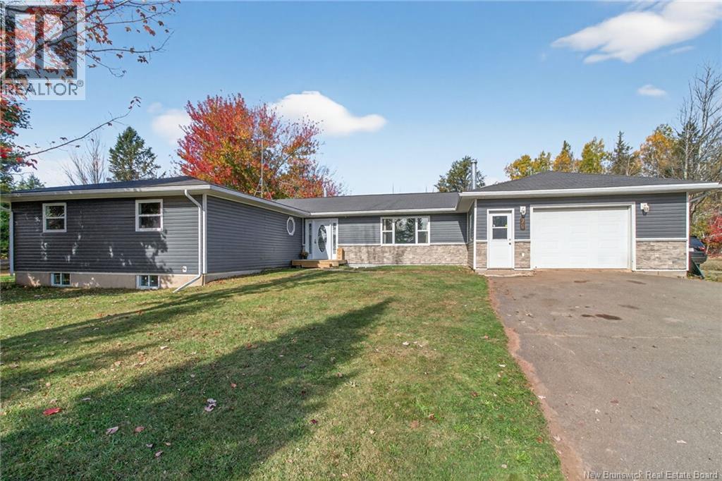 20 Macphee Lane, Petitcodiac, New Brunswick  E4Z 4X6 - Photo 2 - NB128474
