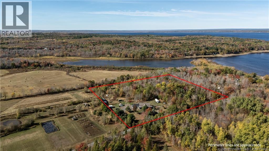 17 Taylor Road, Whites Cove, New Brunswick  E1C 3J4 - Photo 3 - NB128414