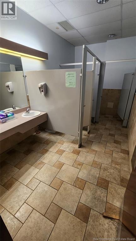 127-165 St-Francois Street, Edmundston, New Brunswick  E3V 1E8 - Photo 21 - NB128547