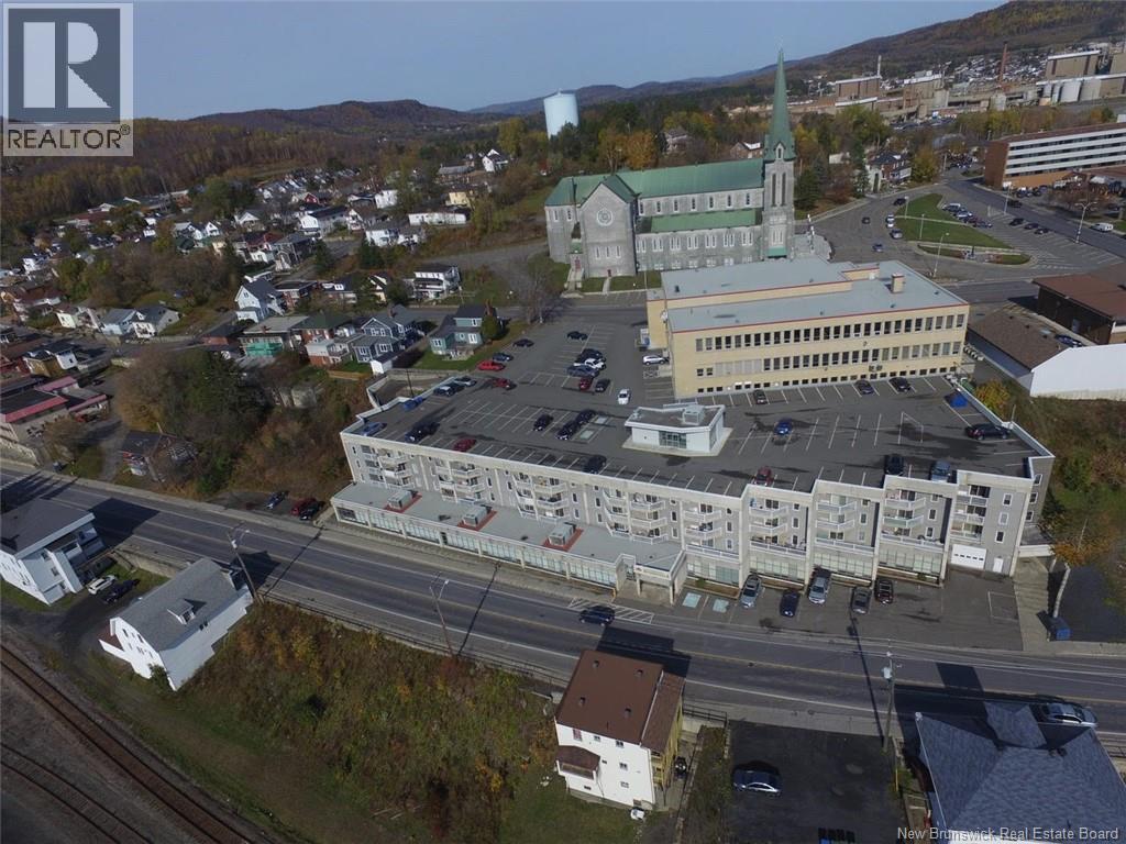 127-165 St-Francois Street, Edmundston, New Brunswick  E3V 1E8 - Photo 3 - NB128547
