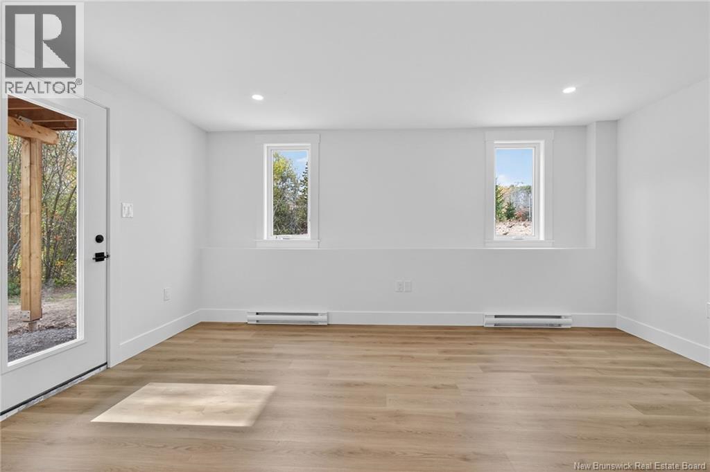 896 Ryan Street, Moncton, New Brunswick  E1G 2V9 - Photo 31 - NB128548