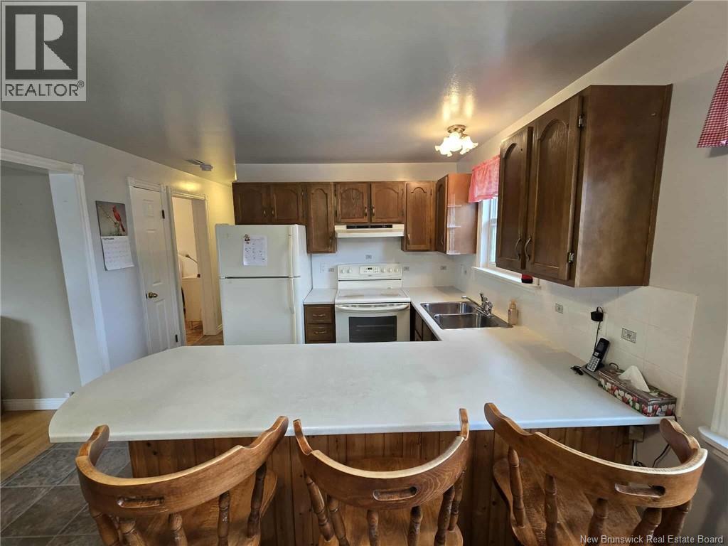 232 Aimee Street, Beresford, New Brunswick  E8K 1L9 - Photo 18 - NB128531