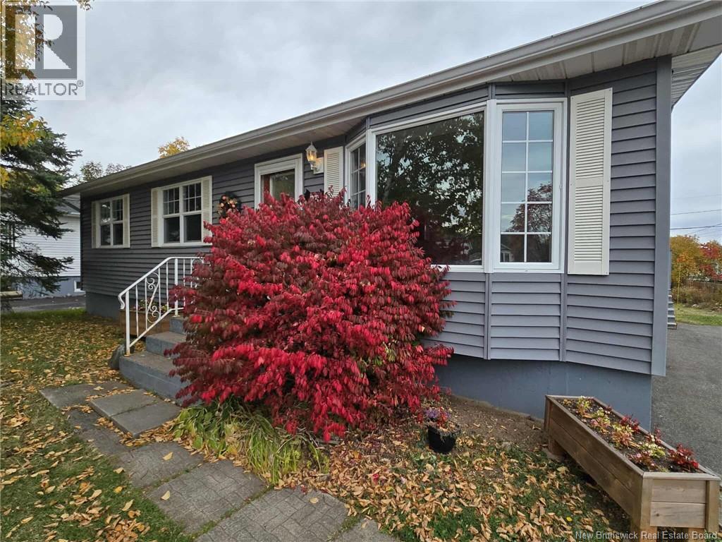 232 Aimee Street, Beresford, New Brunswick  E8K 1L9 - Photo 2 - NB128531