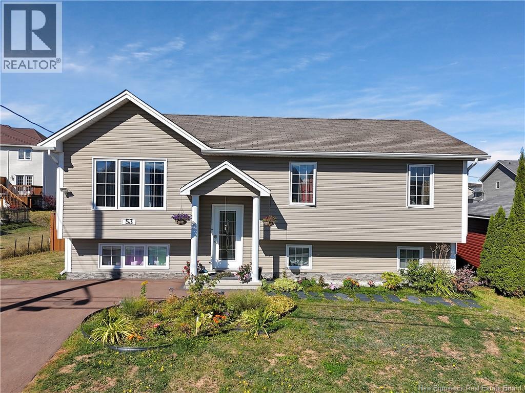 53 Falcon Drive, Moncton, New Brunswick  E1G 0H8 - Photo 1 - NB128525