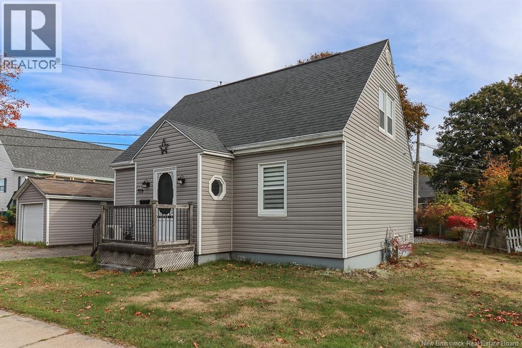 709 Sand Cove Road, Saint John, New Brunswick E2M 3E2 - Photo 2 - NB128549