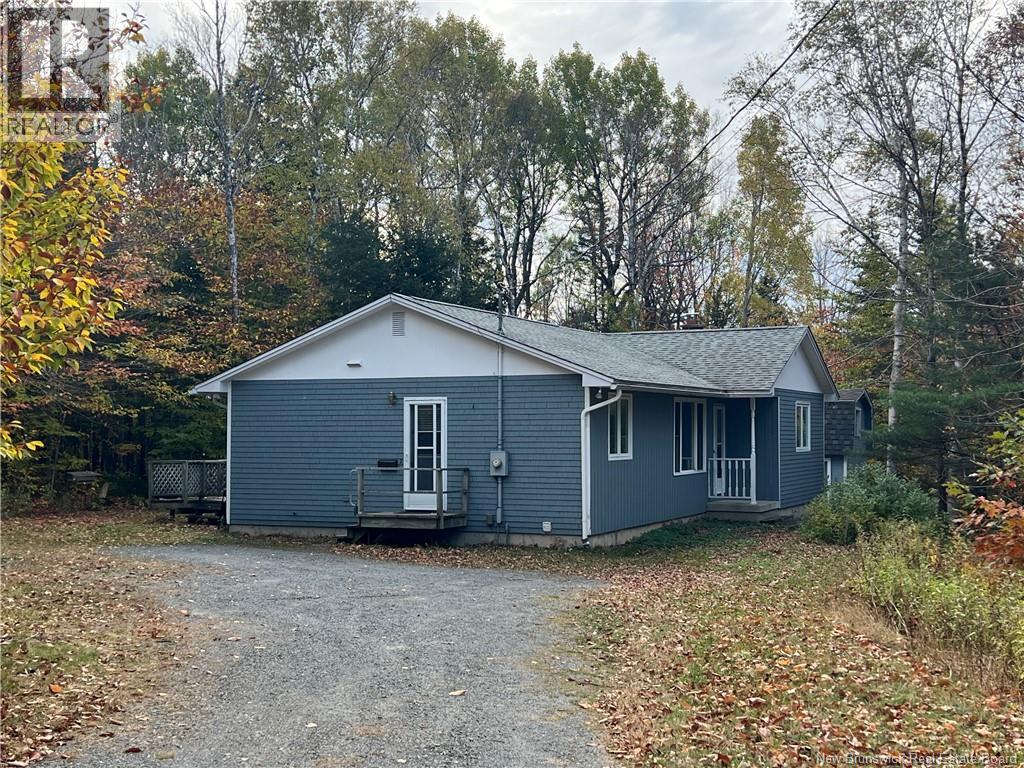 9 Crestline Drive, McLeod Hill, New Brunswick