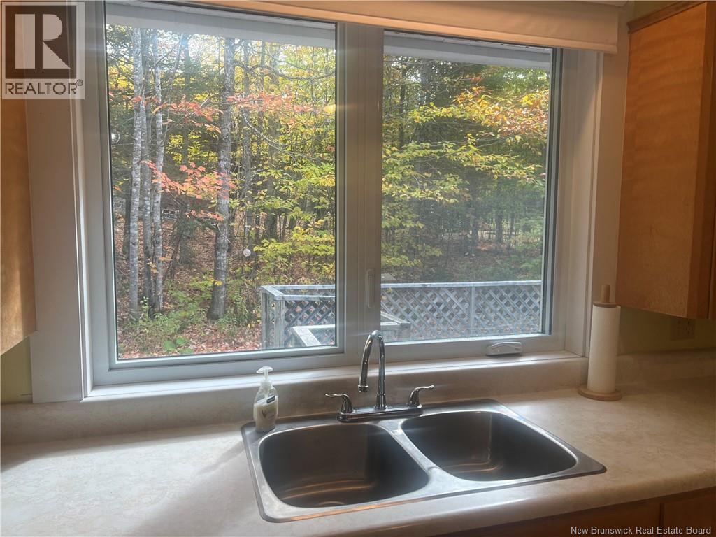 9 Crestline Drive, Mcleod Hill, New Brunswick  E3G 6B2 - Photo 15 - NB128370