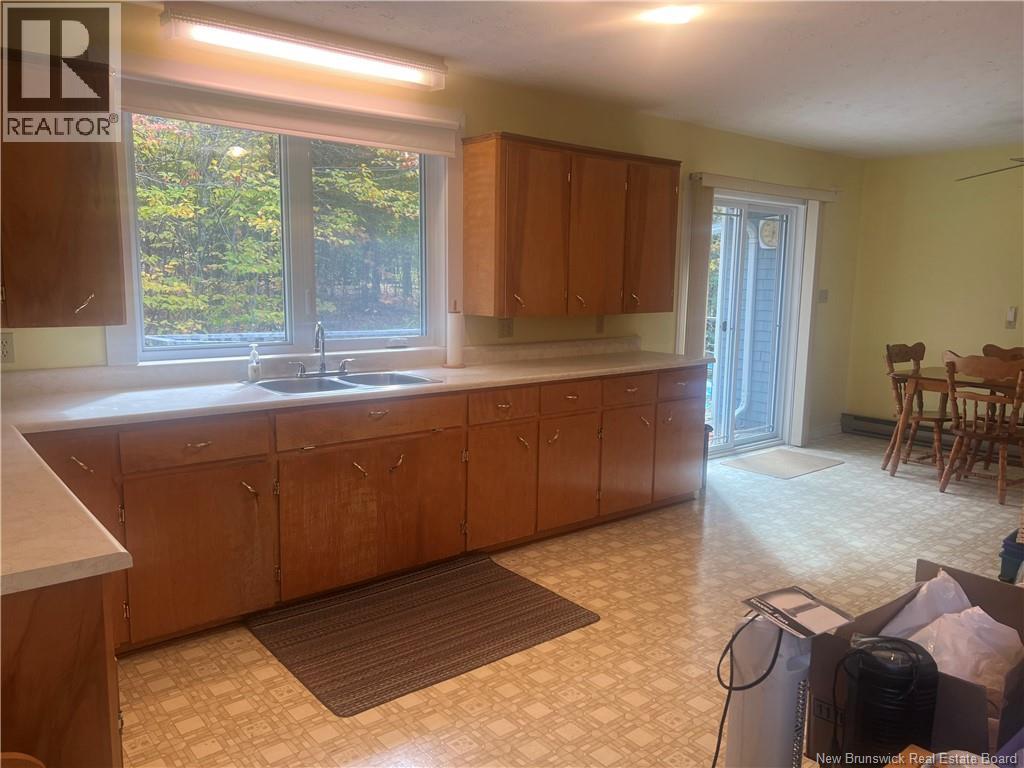 9 Crestline Drive, Mcleod Hill, New Brunswick  E3G 6B2 - Photo 7 - NB128370
