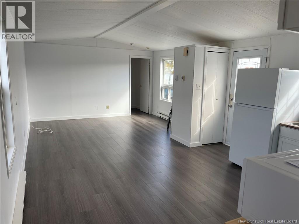 28 Morland Avenue, Saint John, New Brunswick E2J 3Y5 - Photo 6 - NB128516