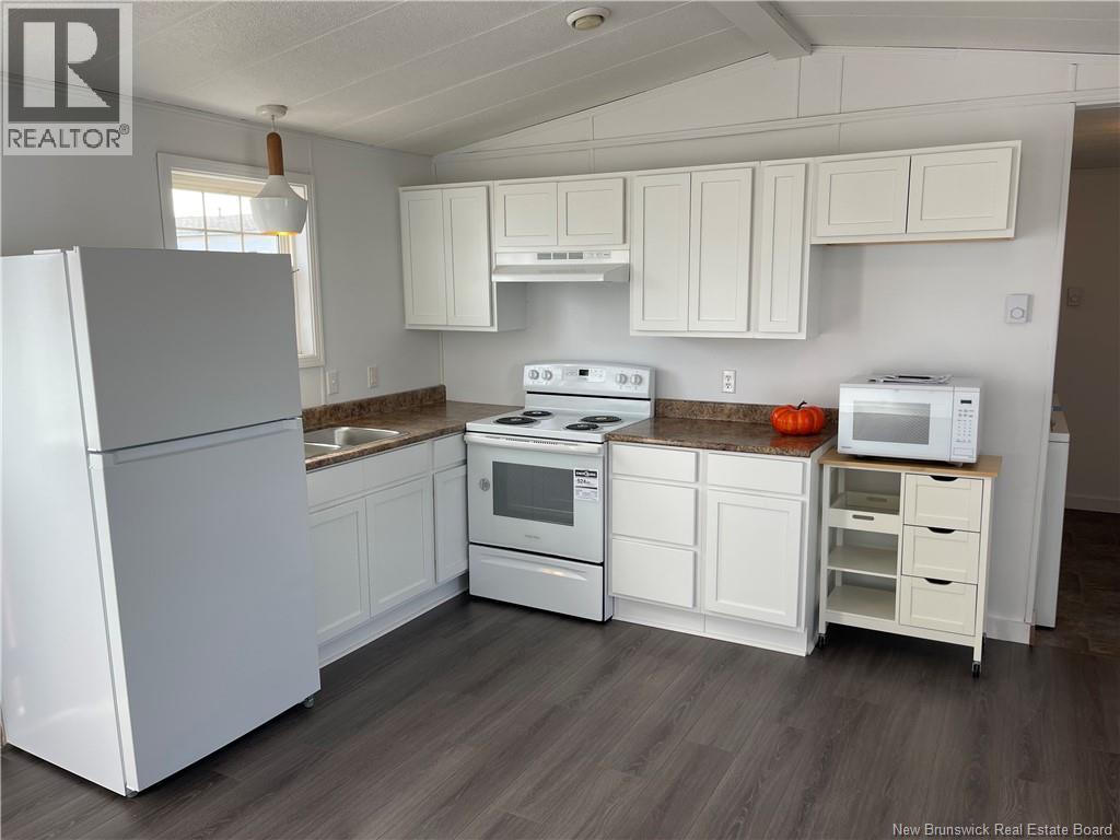 28 Morland Avenue, Saint John, New Brunswick E2J 3Y5 - Photo 8 - NB128516