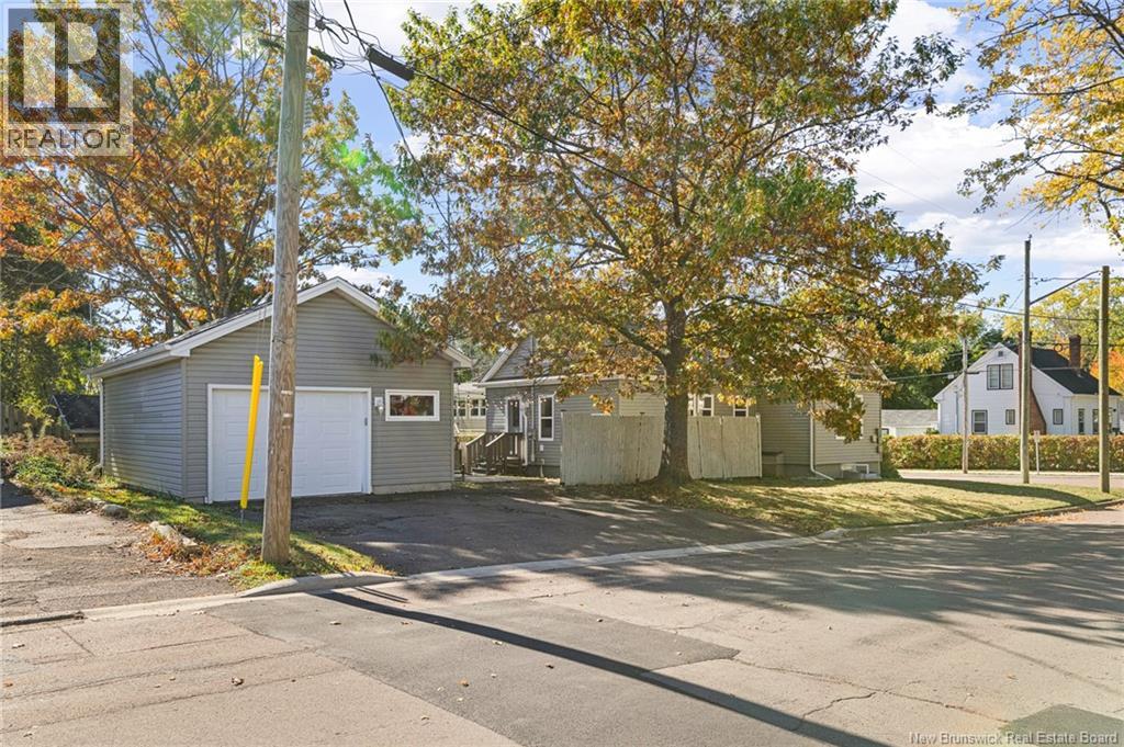 67 Peter St, Moncton, New Brunswick  E1A 3W3 - Photo 41 - NB128402