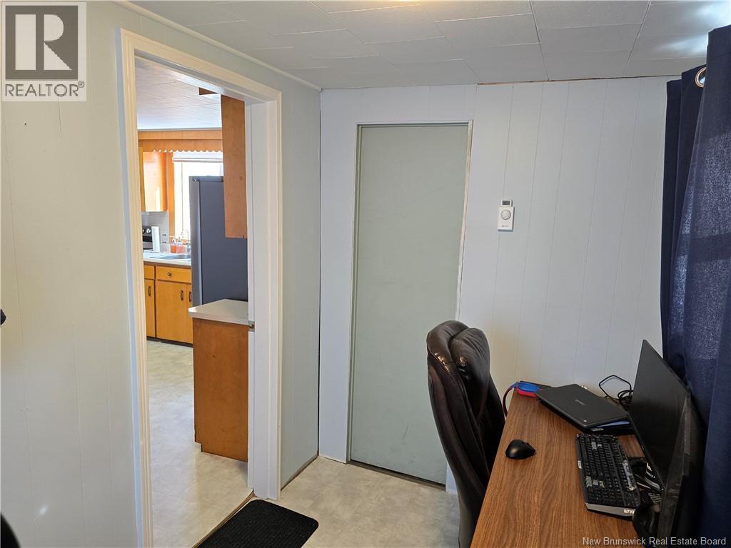 1413 Rough Waters, Bathurst, New Brunswick  E2A 1Z4 - Photo 10 - NB128561