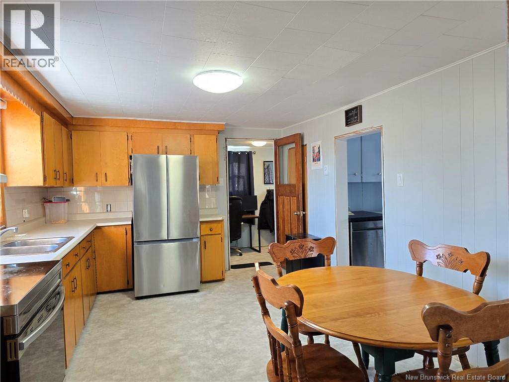 1413 Rough Waters, Bathurst, New Brunswick  E2A 1Z4 - Photo 13 - NB128561