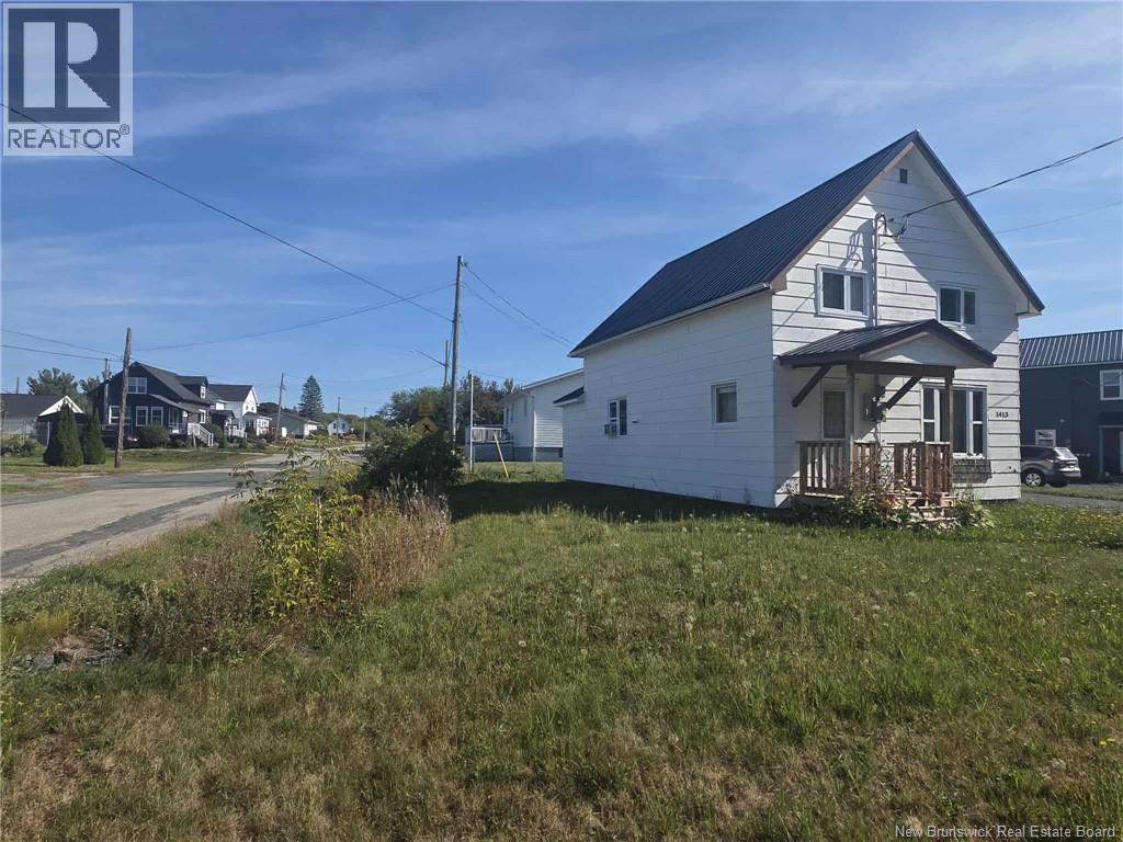 1413 Rough Waters, Bathurst, New Brunswick  E2A 1Z4 - Photo 3 - NB128561