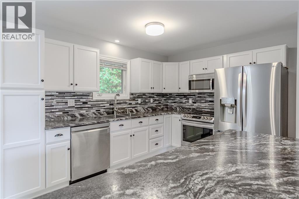 35 Highland Avenue, Rothesay, New Brunswick E2E 5N1 - Photo 15 - NB128618