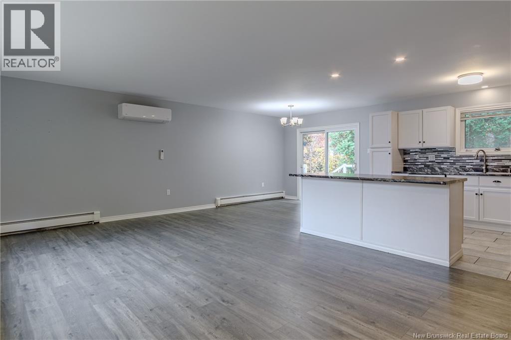 35 Highland Avenue, Rothesay, New Brunswick E2E 5N1 - Photo 8 - NB128618