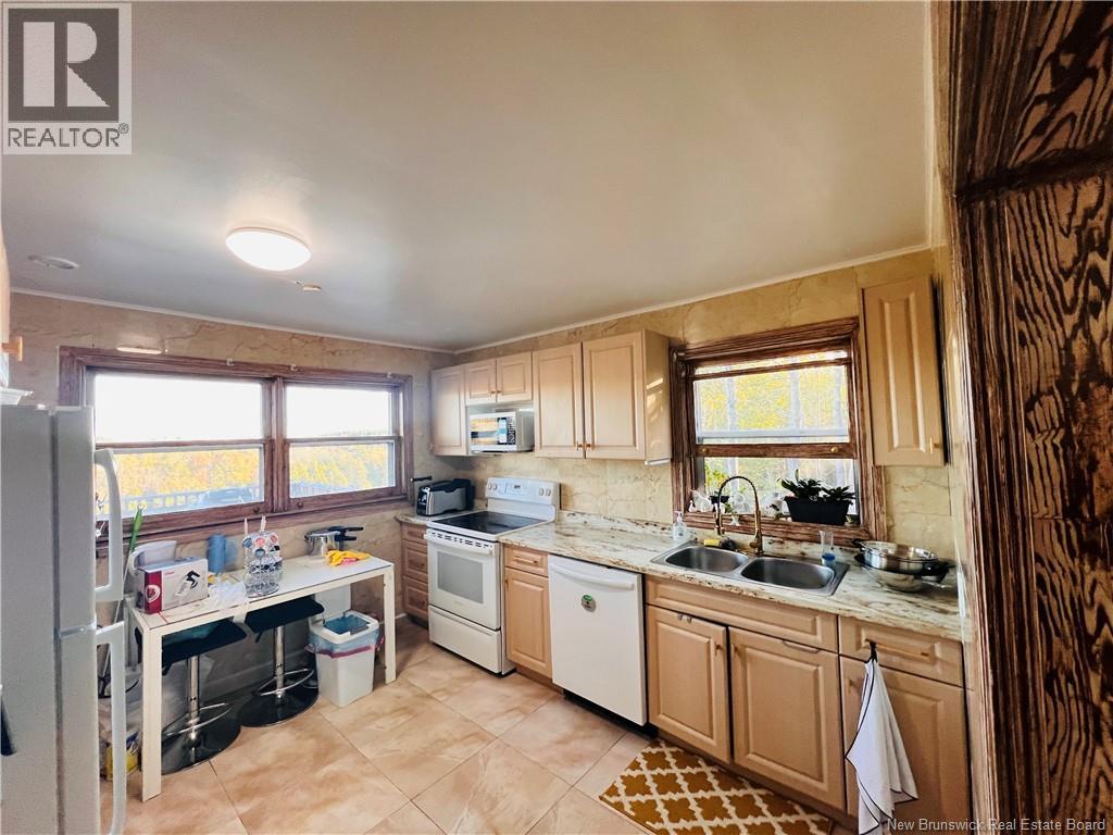 1365 Sandy Point Road, Saint John, New Brunswick  E2K 5E6 - Photo 8 - NB128382