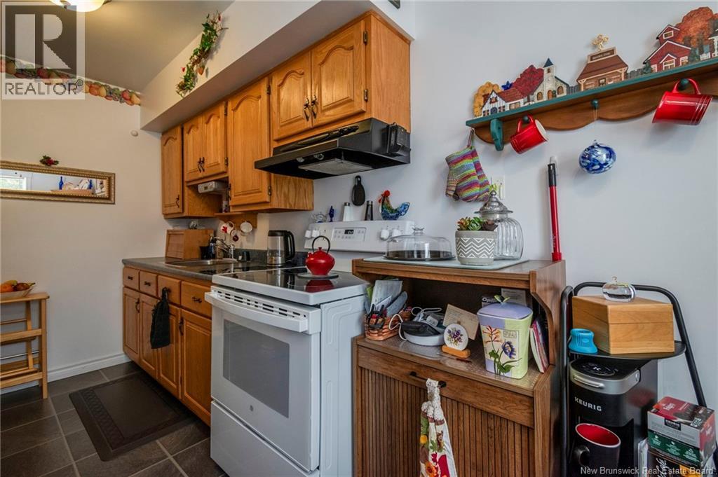 207 Tartan Street, Saint John, New Brunswick  E2K 4G9 - Photo 11 - NB127806