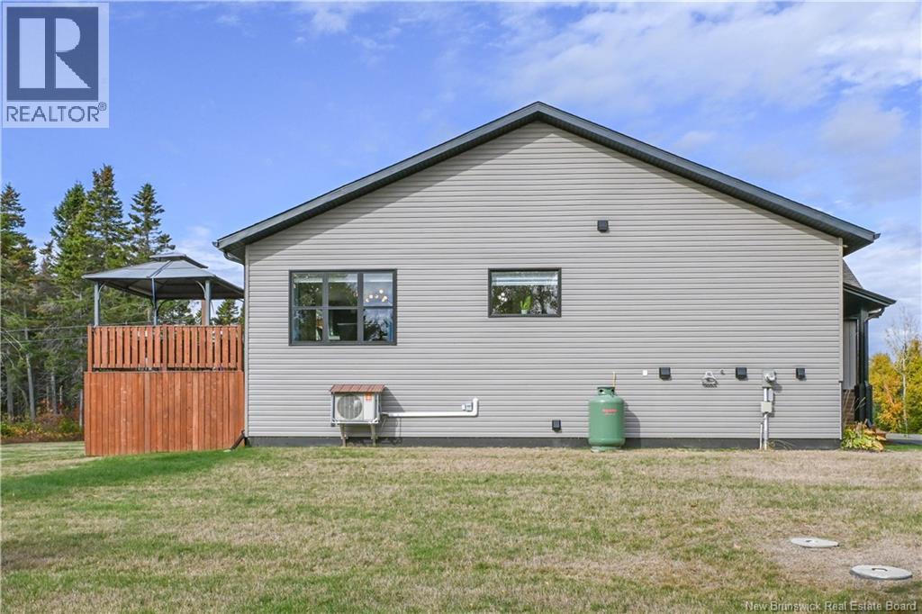 730 Rue Patrick Street, Tracadie, New Brunswick  E1X 1C6 - Photo 10 - NB128624