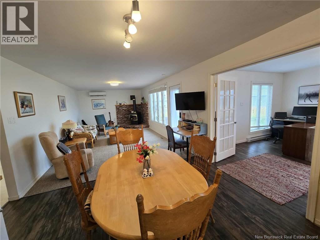 349 Bayshore Drive, Bathurst, New Brunswick  E2A 6A5 - Photo 18 - NB128623