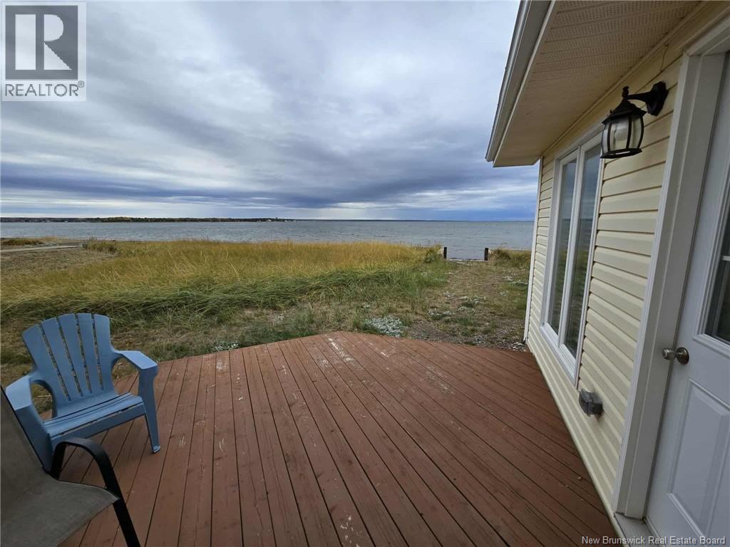 349 Bayshore Drive, Bathurst, New Brunswick  E2A 6A5 - Photo 9 - NB128623