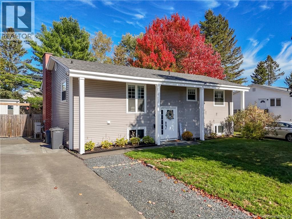 594 Broad Street, Fredericton, New Brunswick