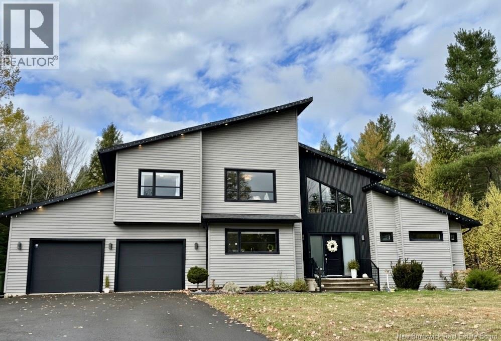 18 Corinth Avenue, Rusagonis, New Brunswick  E3B 0H9 - Photo 2 - NB128509