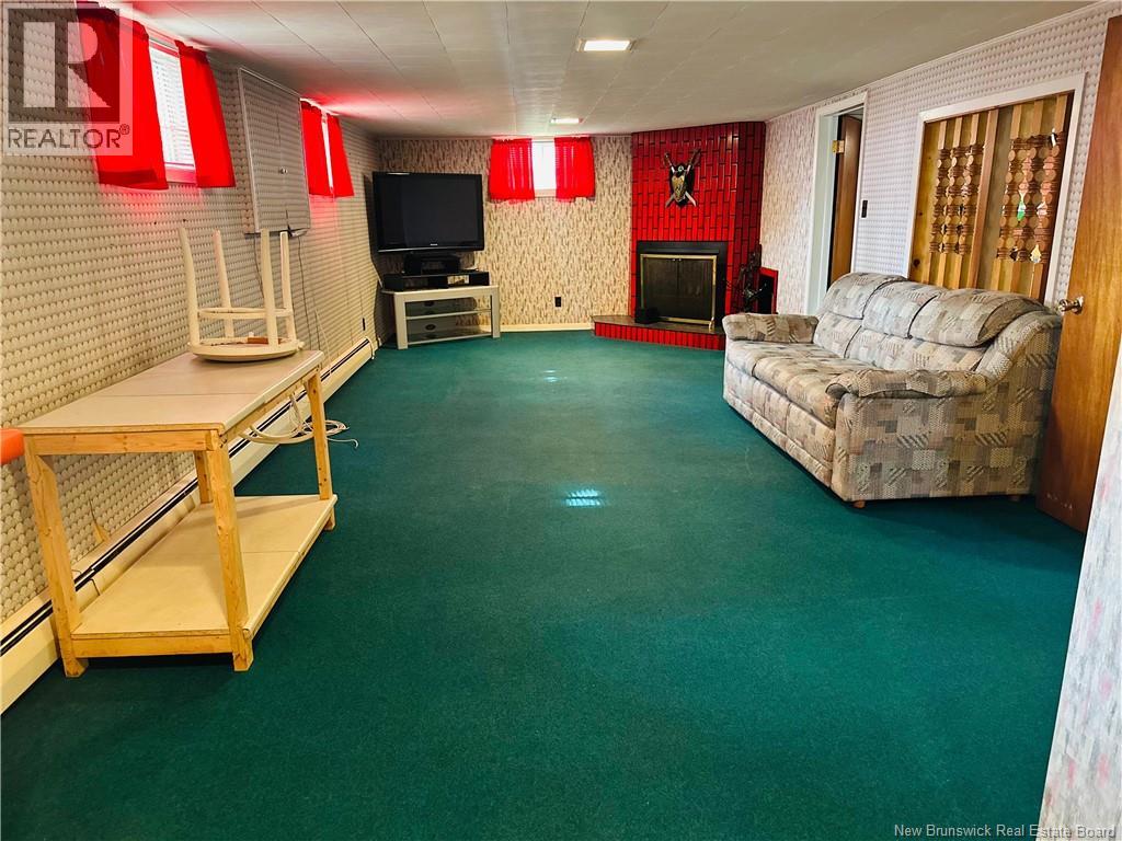 34 Smith Street, Moncton, New Brunswick E1C 8G2 - Photo 45 - NB128500