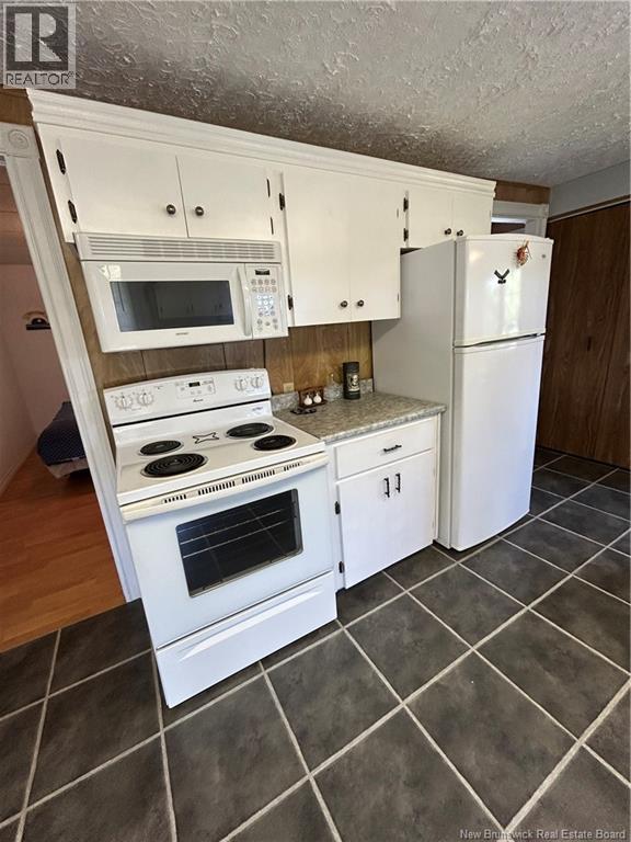 41 Allee Borgitte, Beaubassin East, New Brunswick  E4N 1A3 - Photo 17 - NB128499