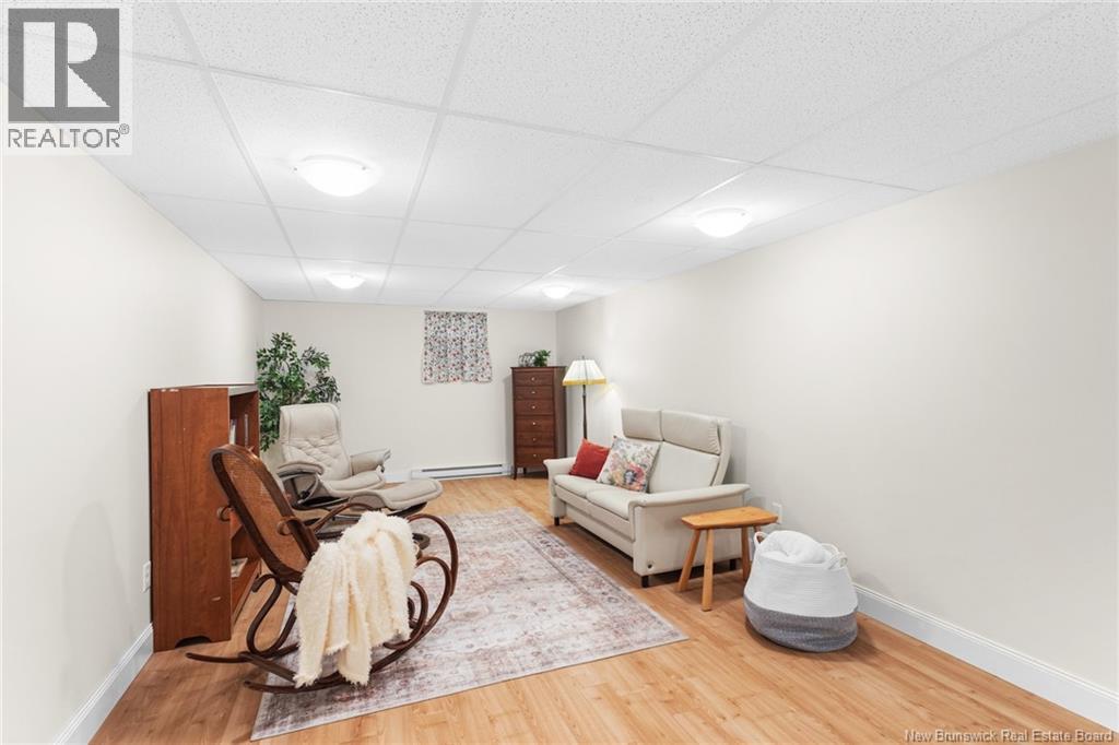 195 Inglewood Drive, Fredericton, New Brunswick  E3B 2K8 - Photo 23 - NB128634