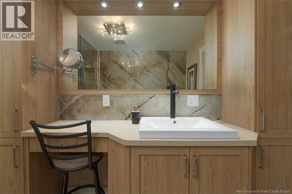 112 De La Falaise Street Unit# 201, Edmundston, New Brunswick E3V 0C4 - Photo 15 - NB128636