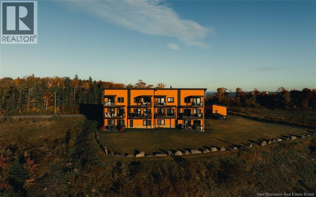 112 De La Falaise Street Unit# 201, Edmundston, New Brunswick E3V 0C4 - Photo 24 - NB128636