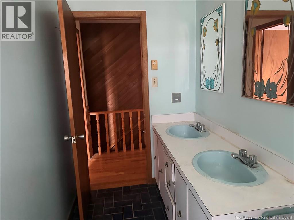 211 Beaulieu Street, Grand-Sault/grand Falls, New Brunswick  E3Y 1E3 - Photo 16 - NB128321