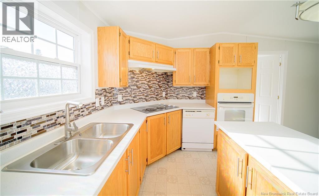 21 Ramsey Street, Lincoln, New Brunswick  E3B 6X1 - Photo 25 - NB128633