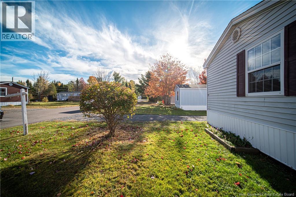 21 Ramsey Street, Lincoln, New Brunswick  E3B 6X1 - Photo 3 - NB128633