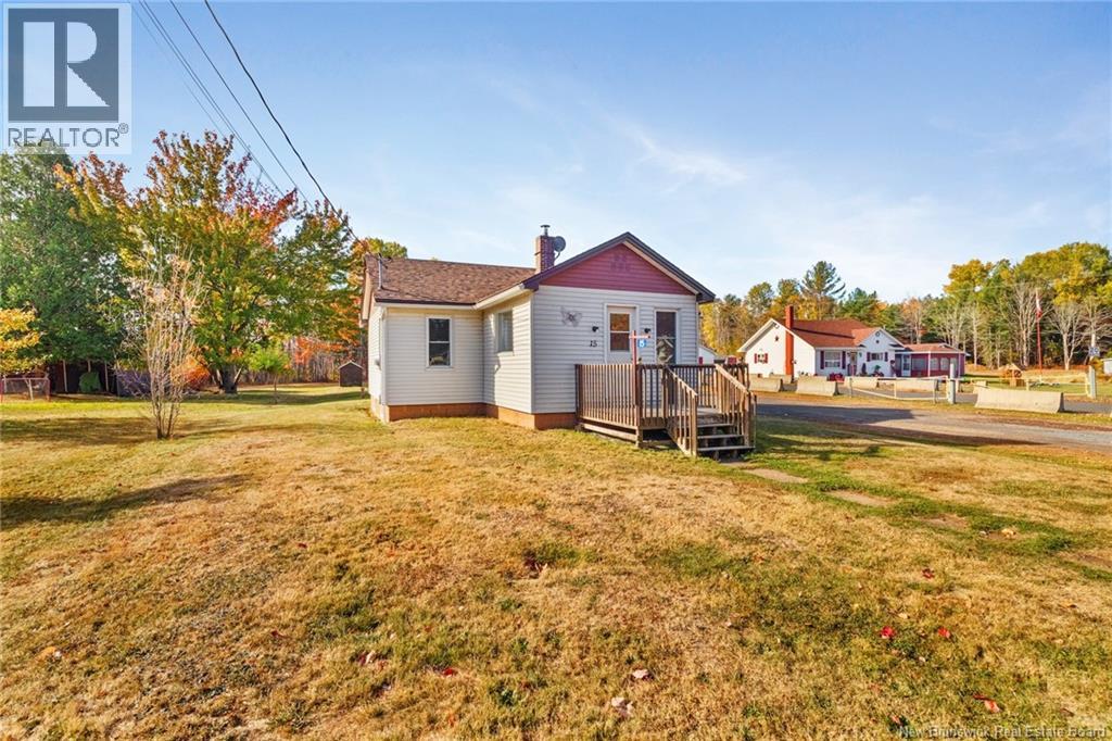 15 Centennial Drive, Minto, New Brunswick  E4B 3S1 - Photo 2 - NB128666