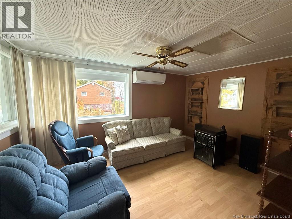 365 Adelaide Street, Dalhousie, New Brunswick E8C 1B3 - Photo 9 - NB128670