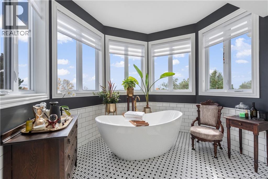 424 Shediac Road, Moncton, New Brunswick E1A 2T1 - Photo 21 - NB128650