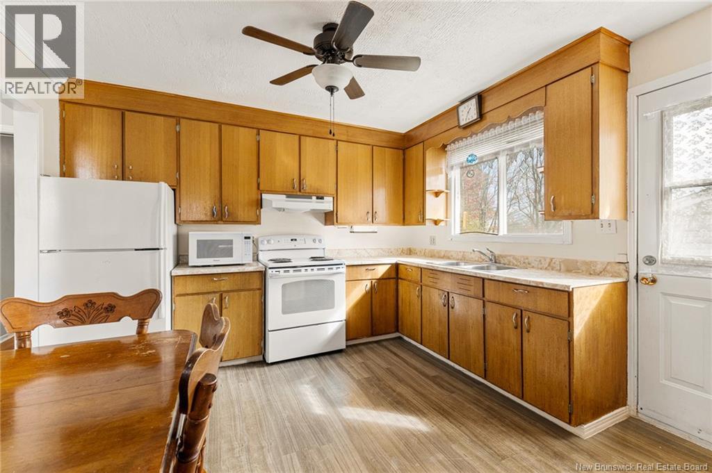 174 Argyle, Moncton, New Brunswick E1C 3V2 - Photo 10 - NB128637