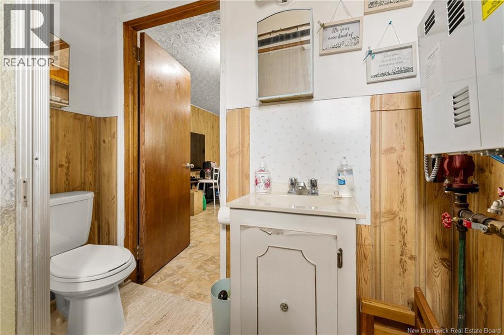 174 Argyle, Moncton, New Brunswick E1C 3V2 - Photo 35 - NB128637