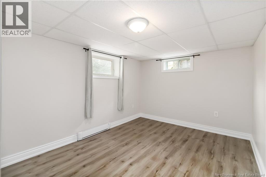 270 Whitepine, Riverview, New Brunswick E1B 3M2 - Photo 11 - NB128626