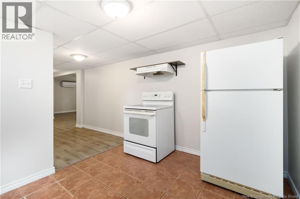 270 Whitepine, Riverview, New Brunswick E1B 3M2 - Photo 8 - NB128626