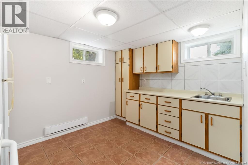 270 Whitepine, Riverview, New Brunswick E1B 3M2 - Photo 9 - NB128626