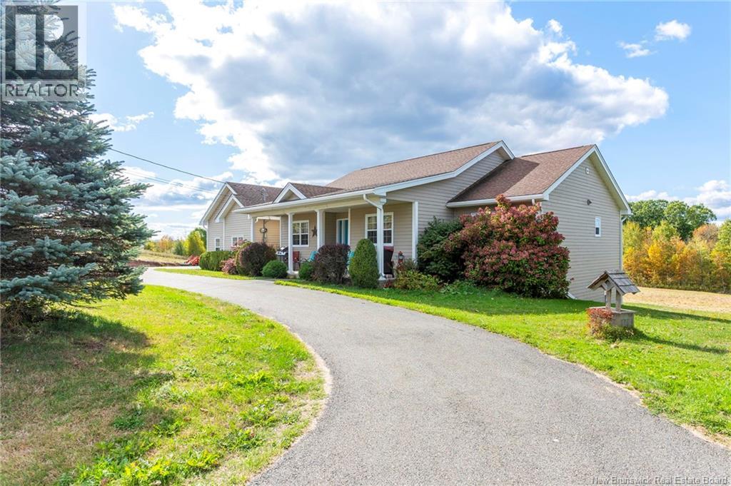 439 Route 100, Nauwigewauk, New Brunswick  E5N 6Z5 - Photo 2 - NB128493