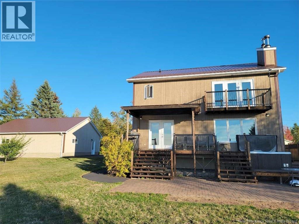 1135 Mercury Street, Bathurst, New Brunswick  E2A 2J4 - Photo 5 - NB128697