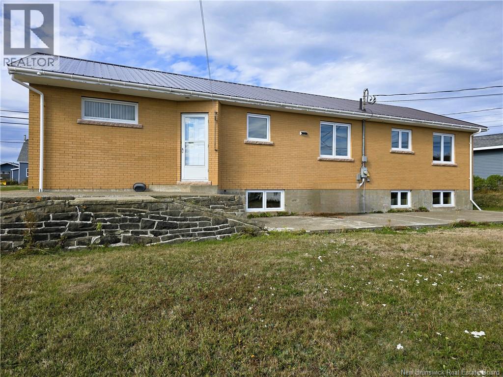 301 Acadie Street, Grande-Anse, New Brunswick  E8N 1B9 - Photo 2 - NB128631