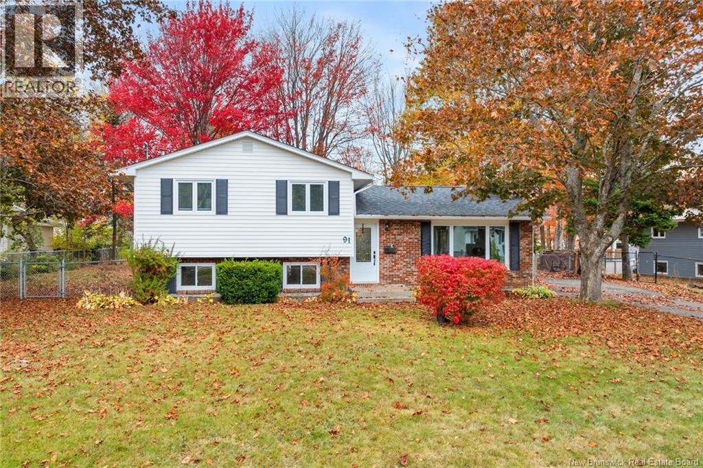 91 Bradshaw Drive, New Maryland, New Brunswick  E3C 1H1 - Photo 1 - NB128678