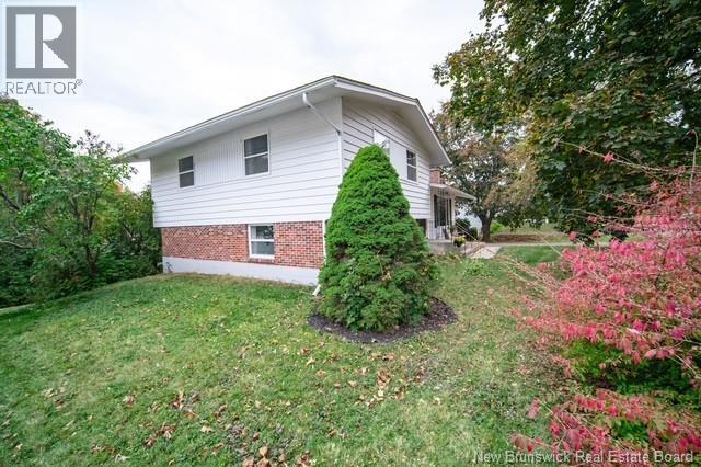120 Epworth Circle, Fredericton, New Brunswick  E3A 2M6 - Photo 32 - NB128675