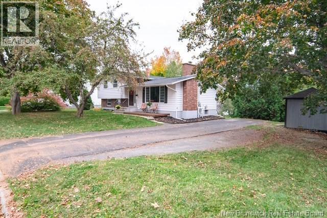 120 Epworth Circle, Fredericton, New Brunswick  E3A 2M6 - Photo 38 - NB128675